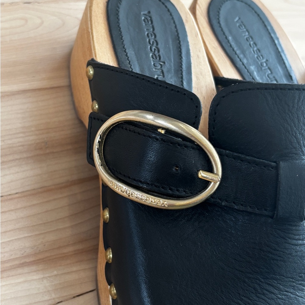 Vanessa Bruno Studded Leather Clogs 👡 Buckle Detail EU 37 - Picture 9 of 9